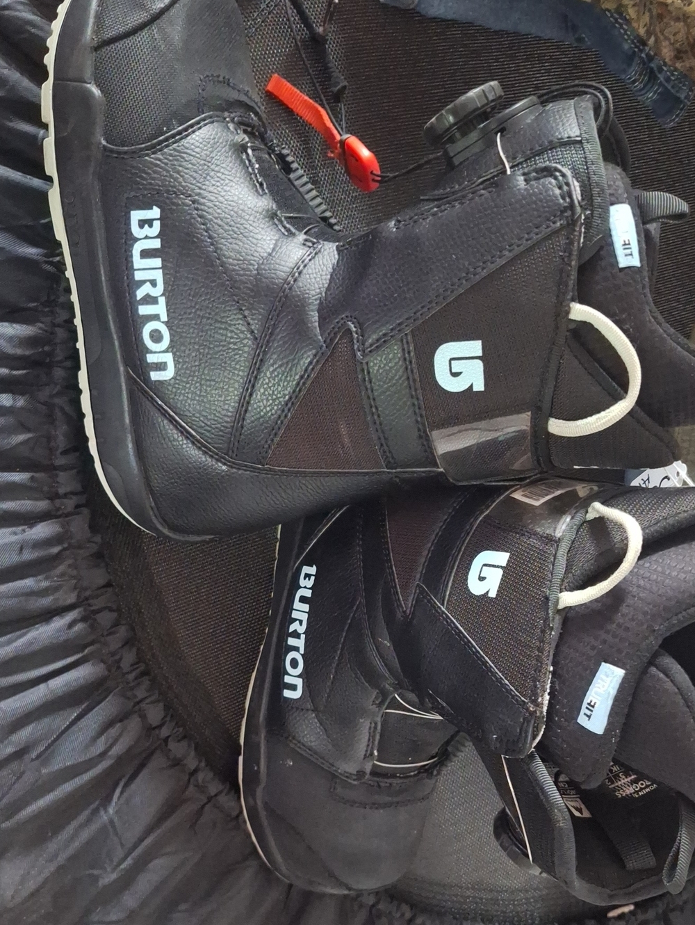 Burton Black Snowboard Boots with Light Blue Accents